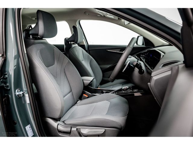 Image for 2025 Kia Niro Niro 2 64.8kWh Auto 200HP