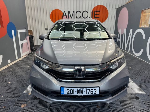 Image for 2020 Honda Shuttle 2020 HONDA SHUTTLE HYBRID SENSING AUTOMATIC 1.5/ PARKING CAMERA/ CRUISE CONTROL AND MORE