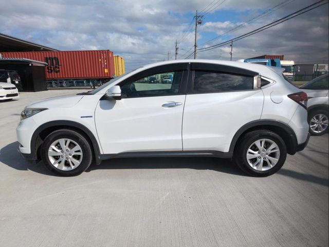 Image for 2014 Honda Vezel 142 Hybrid X