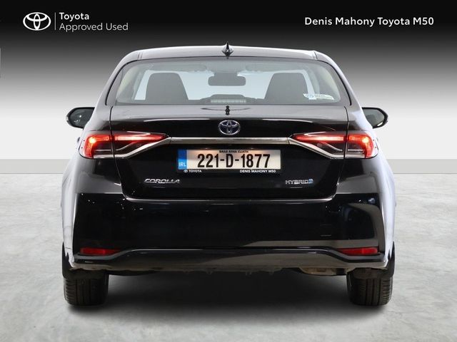 Image for 2022 Toyota Corolla Luna Hybrid Saloon