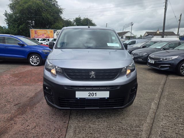 Image for 2020 Peugeot Partner BLUEHDI PROFESSIONAL L1