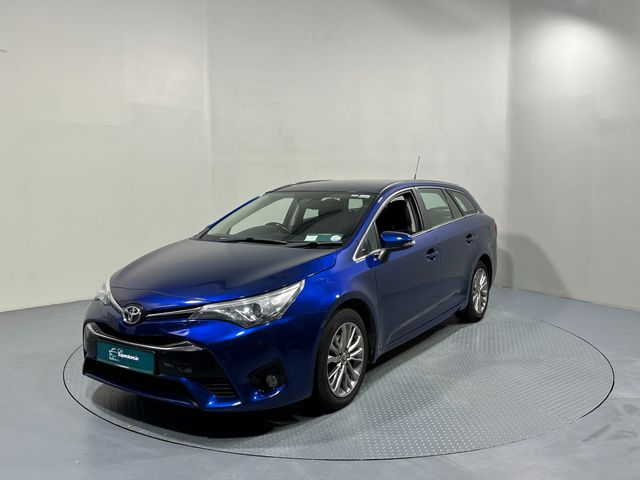 Image for 2016 Toyota Avensis 2.0 D4-D Luna Tourer 161