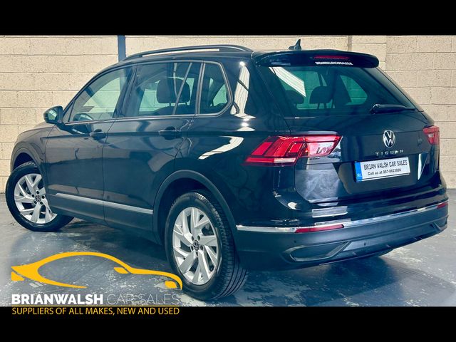 Image for 2021 Volkswagen Tiguan LIFE 2.0 TDI D7F 150HP 5