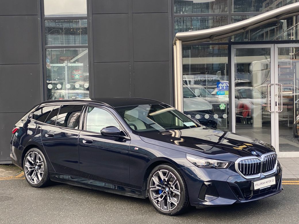 Image for 2025 BMW 5 Series Touring 530e M-Sport Auto (PHEV)