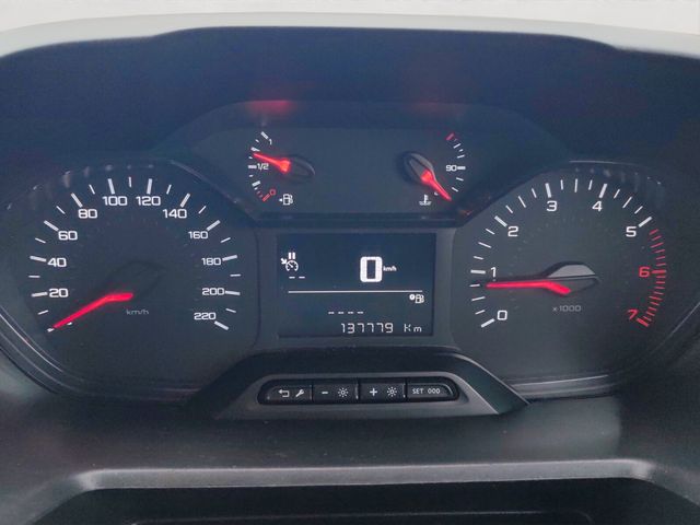 Image for 2019 Peugeot Partner 