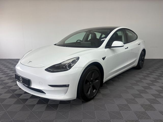 Image for 2022 Tesla Model 3 Long Range (AWD)