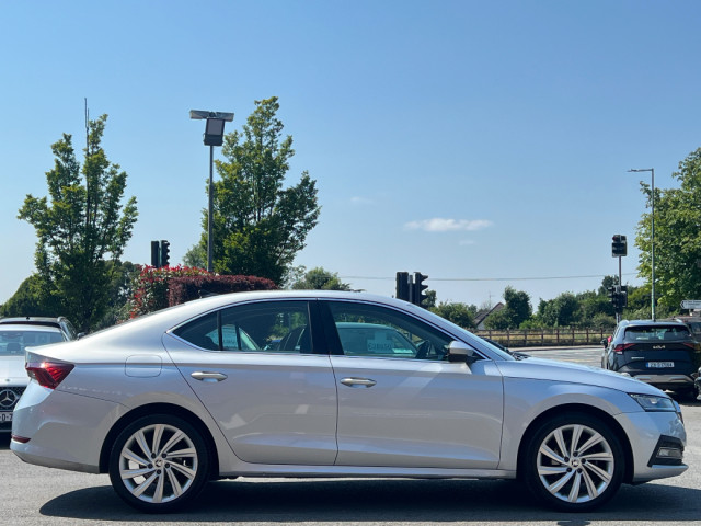Image for 2023 Skoda Octavia STYLE 2.0TDI 5DR *HIGH SPEC*