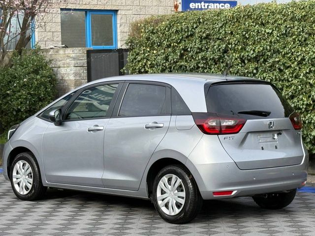 Image for 2023 Honda Fit 1.5 HYBRID // ADAPTIVE CRUISE CONTROL // DIGITAL CLUSTER // REVERSE CAMERA