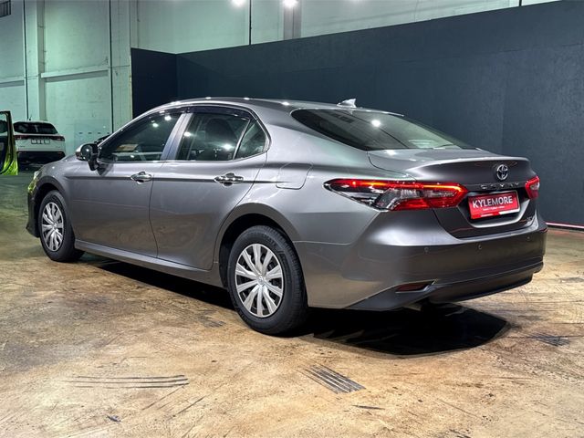 Image for 2022 Toyota Camry HYBRID - CRUISE CONTROL - REVERSE CAMERA