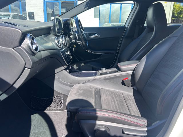 Image for 2016 Mercedes-Benz GLA Class 200d AMG AUTO