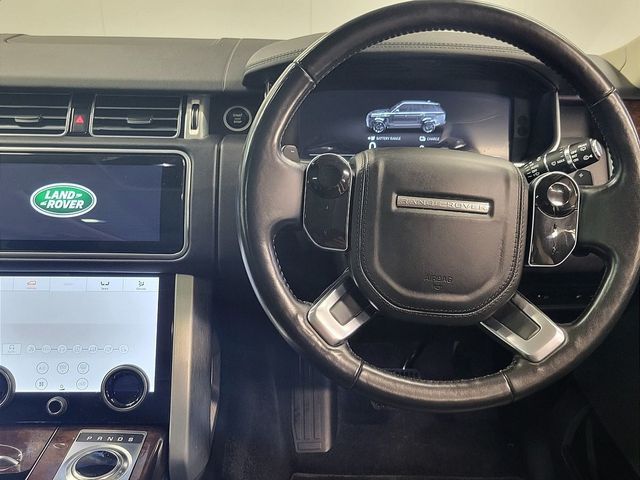 Image for 2021 Land Rover Range Rover 2.0 I4 PHEV 404 PS Vogue