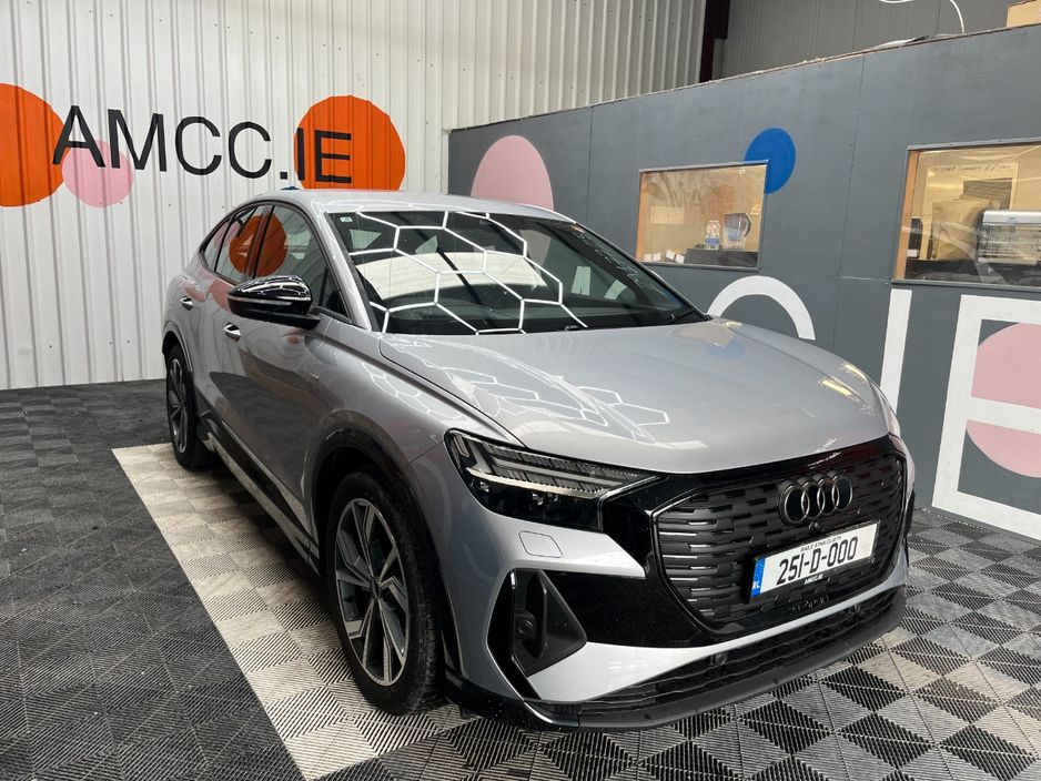 Image for 2025 Audi Q4 e-tron 2025 AUDI Q4 SPORTBACK E-TRON AUTOMATIC / CRUISE CONTROL / 360 CAMERA / ELECTRIC MEMORY & HEATED SEATS / PADDLE SHIFTERS / AMBIENT LIGHTS / APPLE CARPLAY AND MORE