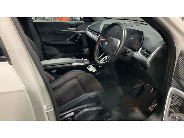 Image for 2023 BMW iX1 30 M SPORT X-DRIVE AUTOMATIC **ONE OWNER / TOP SPEC / APPLE CARPLAY / COMFORT ACCESS / ELECTRIC BOOTLID / HEATED FRONT SEATS / REVERSE CAMERA / WIRELESS PHONE CHARGING / BMW WARRANTY UNTIL 12/2026**