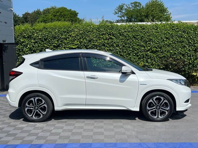 Image for 2016 Honda Vezel 1.5 HYBRID AUTO // DIAMOND CUT ALLOYS // PADDLE SHIFT // REVERSE CAMERA