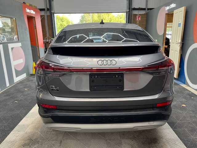 Image for 2023 Audi Q4 e-tron 2023 AUDI Q4 E-TRON 40 ADVANCED AUTOMATIC / CRUISE CONTROL / 360 PARKING CAMERA / ELETRIC AND HEATED SEATS / PADDLE SHIFTERS / APPLE CARPLAY / AMBIENT LIGHTS AND MORE