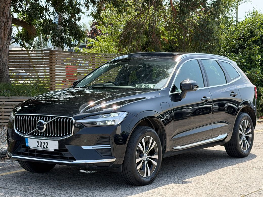 Image for 2022 Volvo XC60 PAN ROOF. RECHARGE. T6. AWD
