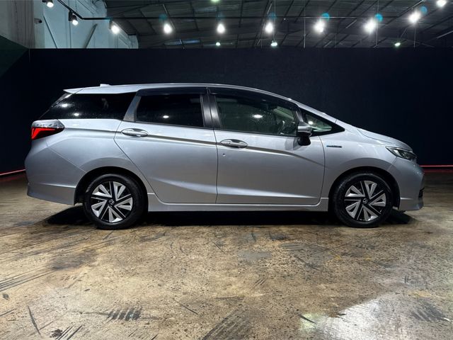 Image for 2019 Honda Shuttle HYBRID 1.5L AUTOMATIC - CRUISE CONTROL - REVERSE CAMERA - A/C HEATING CONTROLS