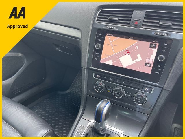Image for 2020 Volkswagen Golf EE E1F 136BHP 5DR AUTO E-GOLF FREE DELIVERY