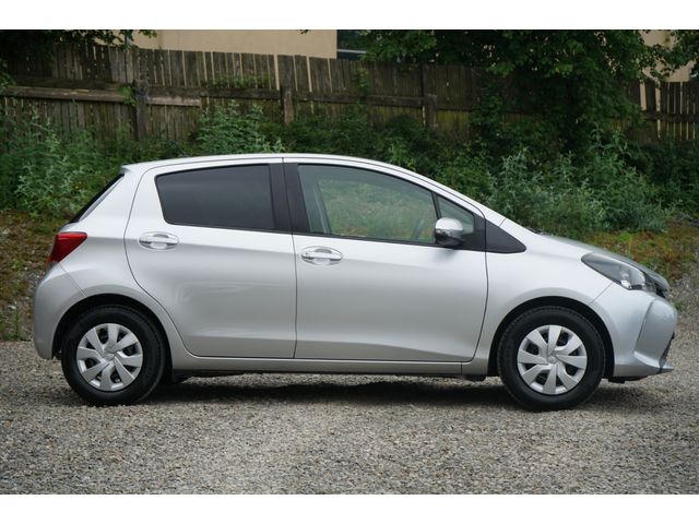 Image for 2016 Toyota Yaris 