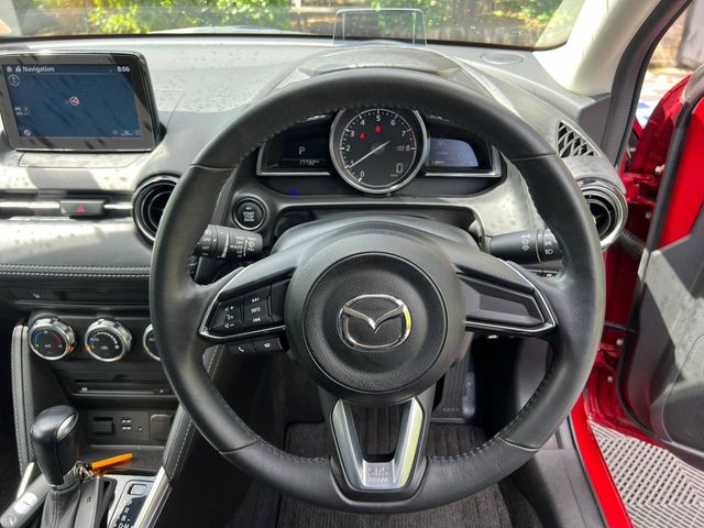 Image for 2018 Mazda Demio 1.3 SKYACTIV ** HIGH SPEC ** // VERY LOW MILEAGE // 360 PARKING CAMERAS // HEADS-UP DISPLAY // HEATED SEATS