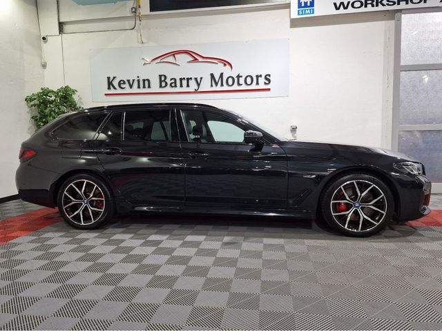 Image for 2023 BMW 5 Series 530E TOURING (COMFORT / TECH / PRO PACKS) M SPORT AUTOMATIC **ONE OWNER / COMFORT SEATS / ELECTRIC BOOTLID / HARMAN KARDON SOUND / HEADS UP DISPLAY / REVERSE CAMERA / WIRELESS PHONE CHARGING**