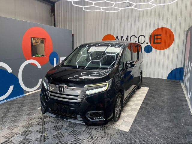 Image for 2019 Honda Stepwagon 2019 HONDA STEPWAGON 7 SEATER AUTOMATIC 2.0 HYBRID / 87K KMS / ADAPTIVE CRUISE CONTROL, ELECTRIC DOORS & MORE