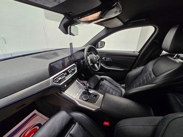 Image for 2020 BMW 3 Series 330E M SPORT Automatic, Reversing camera