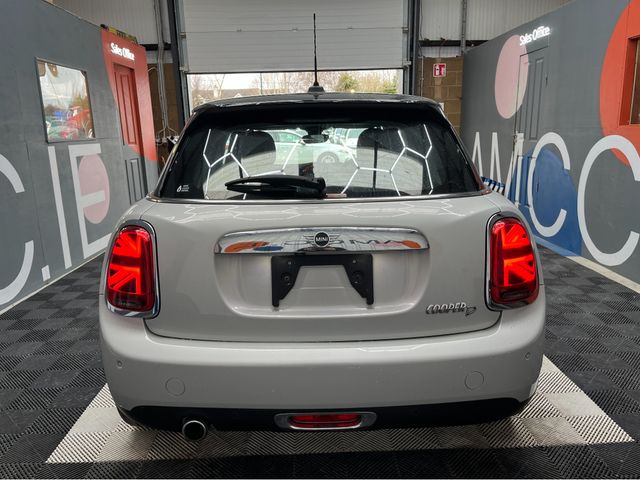 Image for 2018 Mini Cooper €16950 2018 MINI COOPER D 1.5 AUTOMATIC / CRUISE CONTROL / REVERSE CAMERA / AMBIENT LIGHTS AND MORE