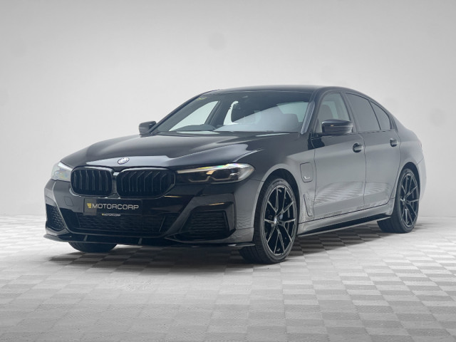 Image for 2023 BMW 5 Series 530E M SPORT