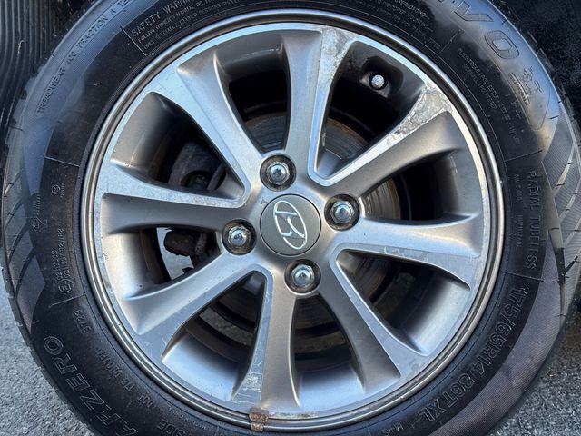 Image for 2016 Hyundai i10 DELUXE 4DR