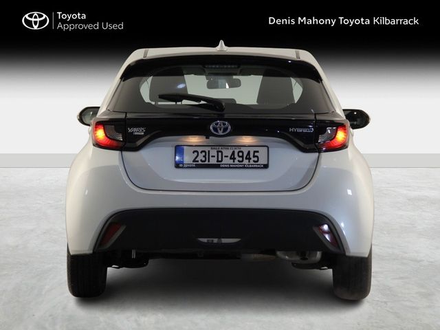 Image for 2023 Toyota Yaris 1.5 HYBRID LUNA AUTO