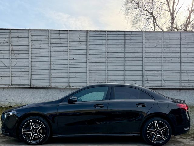 Image for 2022 Mercedes-Benz A Class 250 AMG LINE EDITION / HALF-LEATHER / NAV / PARK ASSIST / *FINANCE PACKAGES AVAILABLE*