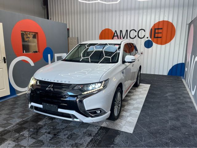 Image for 2019 Mitsubishi Outlander €22950! OUTLANDER 2.4 HYBRID / 72k KMs / HEATED SEATS + STEERING WHEEL , REVERSE CAMERA , ADAPTIVE CRUISE & MORE