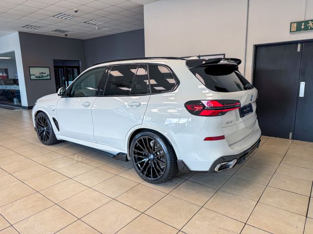 Image for 2024 BMW X5 X5 50e Msport- Comfort & Tech pack