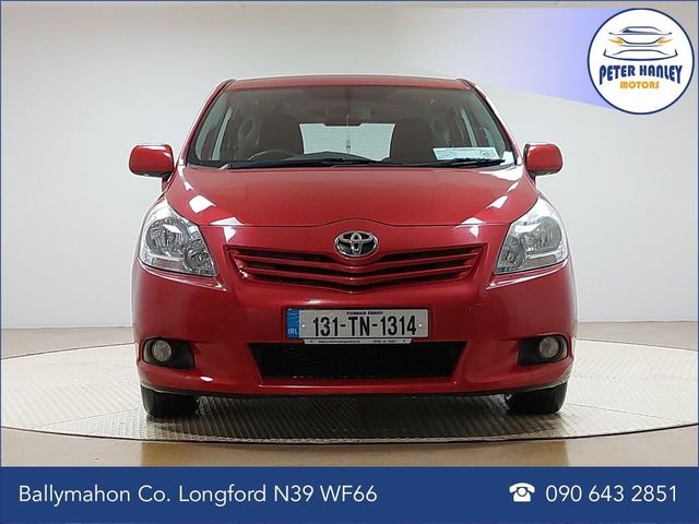 Image for 2013 Toyota Verso 2.0 D-4D 125bhp Aura