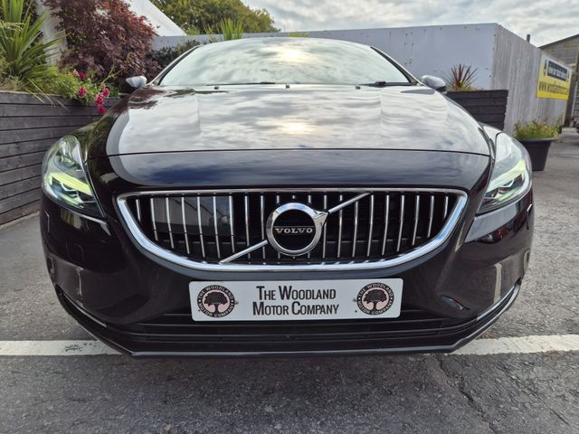Image for 2018 Volvo V40 1.5 T3 AUTO / INSCRIPTION / TOP SPEC / LOW MILEAGE / TAX €270 (182 REG ) 