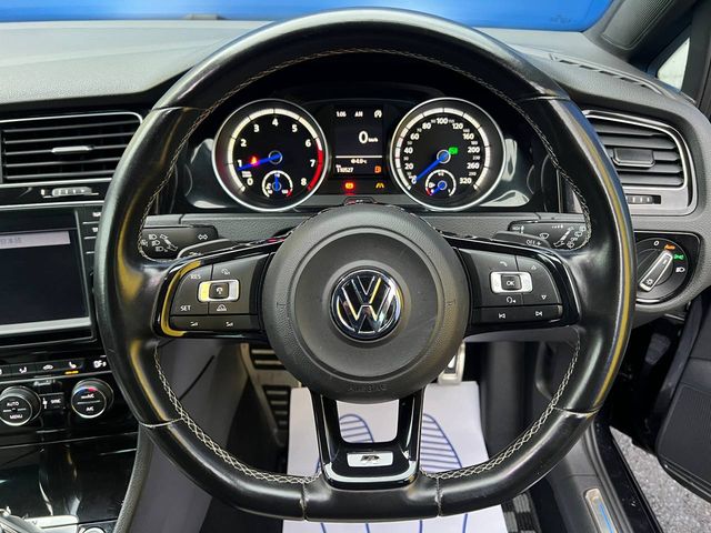 Image for 2015 Volkswagen Golf R VARIANT "LAUNCH EDITION" 2.0 TSI 4MOTION AUTO // FULL SERVICE HISTORY // LEATHER HEATED SEATS // 1/20 LIMITED EDITION // 300 BHP