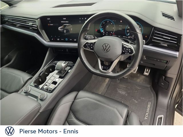 Image for 2024 Volkswagen Touareg TOUAREG COMM R-LINE 3.0 TDI 4M 231HP