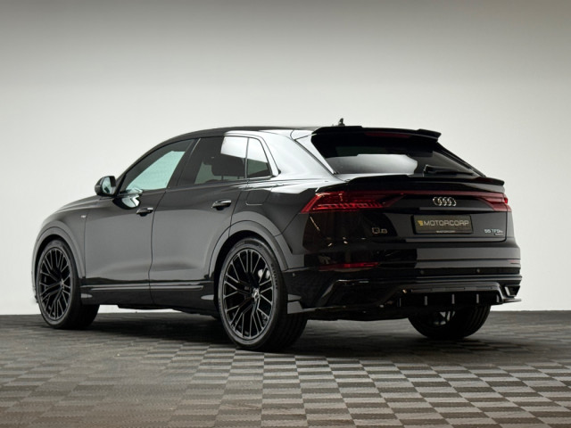 Image for 2023 Audi Q8 BLACK ED S LINE 55 TFSI E QUATTRO
