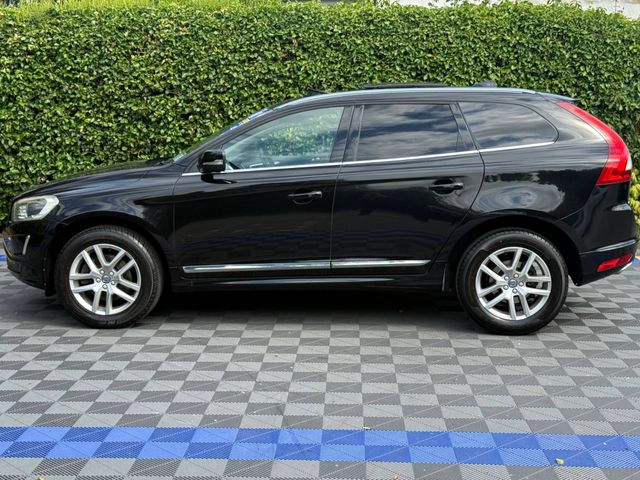 Image for 2017 Volvo XC60 D4 CLASSIC 2.0 D // FULL SERVICE HISTORY // TILT & SLIDE OPENING PAN ROOF // REVERSE CAMERA