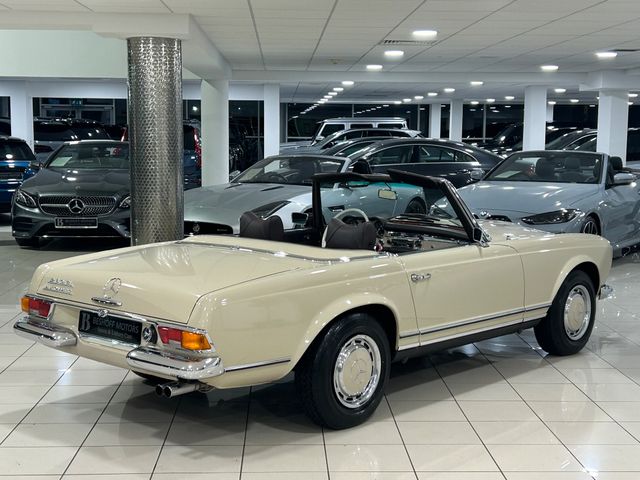 Image for 1971 Mercedes-Benz SL Class 280 SL AUTOMATIC=ONLY 70000 MILES//DOCUMENTED SERVICE HISTORY FILE=INVESTMENT POTENTIAL//71 D REG=ONLY €56 ANNUAL ROAD TAX//TRADE INS WELCOME