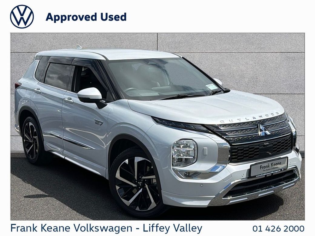 Image for 2024 Mitsubishi Outlander PHEV G *7-SEATER* *FULL LEATHER* *NEW MODEL**360 CAMERA* *EV RANGE 70KM* *PLUS SELF CHARGING HYBRID* *12 MONTHS FRANK KEANE WARRANTY* *FINANCE AVAILABLE* *BOSE SOUND SYSTEM*