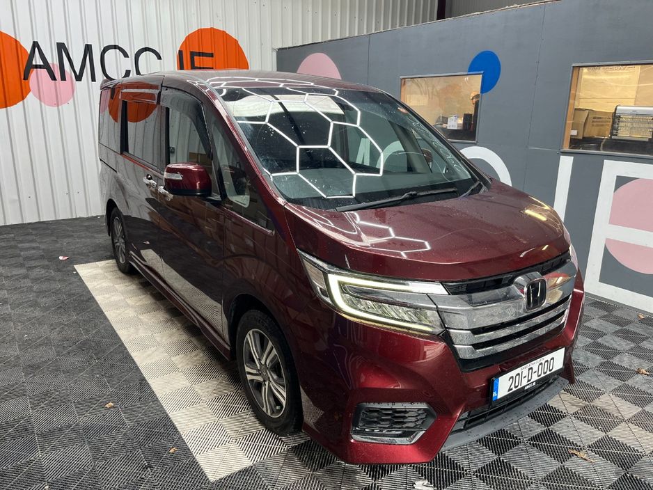 Image for 2020 Honda Stepwagon 2020 HONDA STEPWAGON SPADA EHEV G 2.0 AUTOMATIC / CRUISE CONTROL / PARKING CAMERA / 7 SEATS OPTION / ELECTRIC & AUTOMATIC DOORS AND MORE