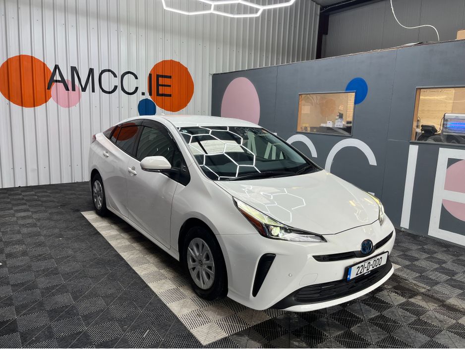 Image for 2022 Toyota Prius €21950 2022 TOYOTA PRIUS S 1.8 AUTOMATIC / CRUISE CONTROL / REVERSE CAMERA AND MORE