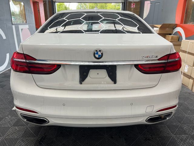 Image for 2018 BMW 7 Series 2018 BMW 740E iPERFORMANCE 2.0 AUTOMATIC / CRUISE CONTROL / 360 CAMERA / ELECTRIC MEMORY HEATED & MASSAGING SEATS / PANORAMIC SUNROOF / AMBIENT LIGHTS / HEATED REAR SEATS AND MORE