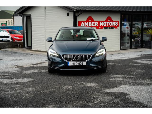 Image for 2019 Volvo V40 