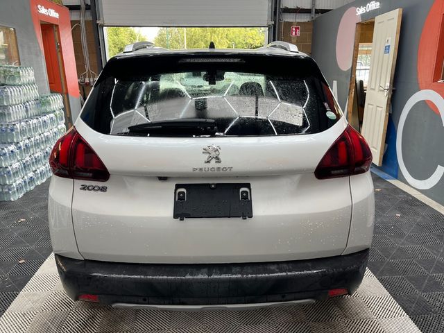 Image for 2020 Peugeot 2008 2020 PEUGEOT PUGETT 2008 CROSSCITY AUTOMATIC 58K KM / PARKING CAMERA / PANORAMIC SUNROOF AND MORE