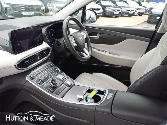 Image for 2022 Hyundai Santa Fe Executive Plus PHEV 1.6 Petrol 5dr