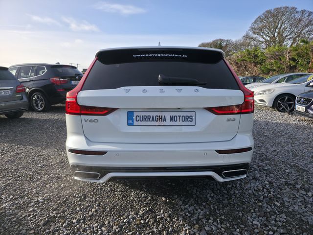 Image for 2021 Volvo V60 B5 R Design