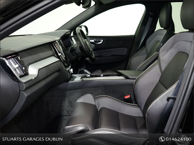 Image for 2025 Volvo XC60 T6 XC60 PLUS DARK: 20” UPGRADE DIAMOND CUT ALLOYS, ONYX BLACK METALLIC WITH CHARCOAL LEATHER, PANORAMIC ROOF, KEYLESS ENTRY, HEATED SEATS